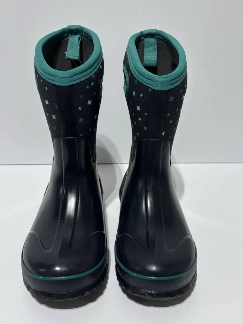 Bogs Kids’ Classic Plus Rain Boots Blue Multi, Girls’ Size 3 M